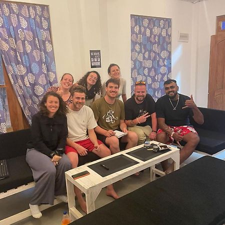Bed & Baggage Hostel Ella Bagian luar foto