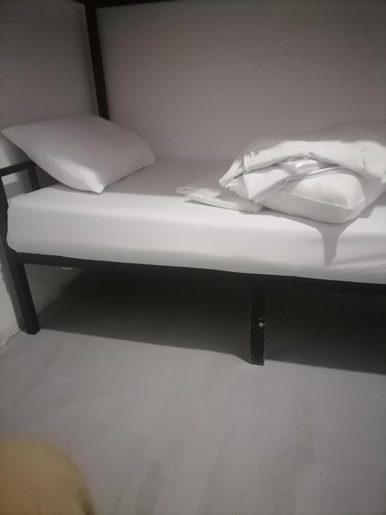 Bed & Baggage Hostel Ella Bagian luar foto